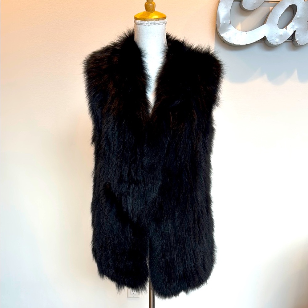 La Fiorentina Black Fur Vest: Size M: Pristine Condition barely worn